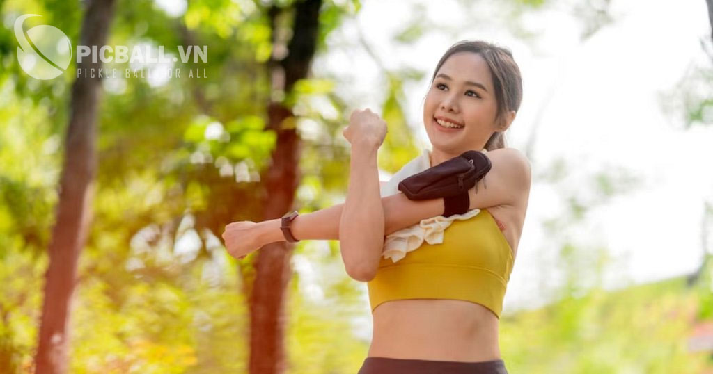 bài tập xoay vai khi chơi pickleball 