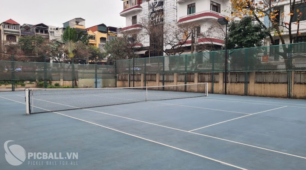 sân pickleball hà nội việt hoàng mai